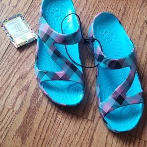 Dawgs Z Sandal sz 9